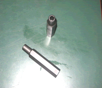 小型部品1